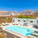 Villa The View *